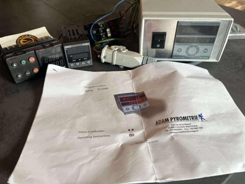 Programmateur, four fusing ou arche de recuisson