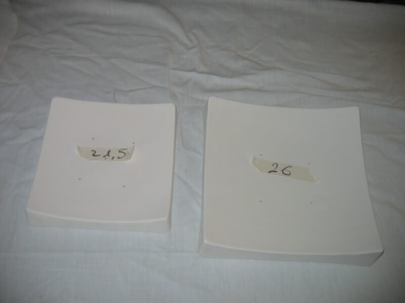 25 moules en fibre céramique à céder