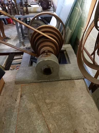 2 machines de taille