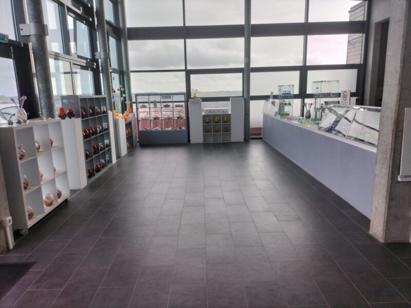 Cède fonds verrerie à la main