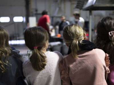 Des nuages de verre pour l’école de Vannes-le-Châtel : le Cerfav s&rsquo;invite dans l&rsquo;architecture